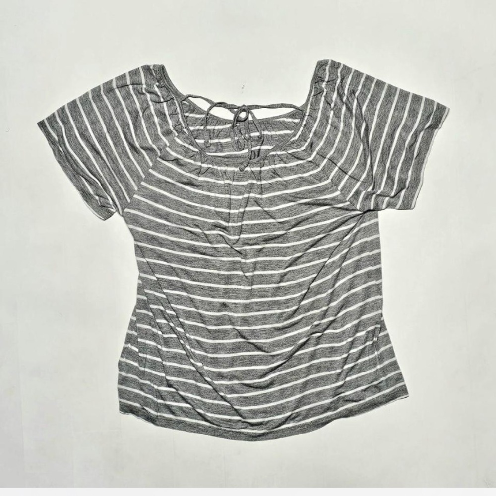 Old Navy Y2K Grey/White Striped  Cotton Tee, Size L